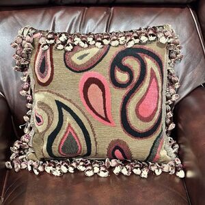 Custom Woven Throw Pillow Down Insert Feather Tassels Paisley Flowing 16" x‎ 16"